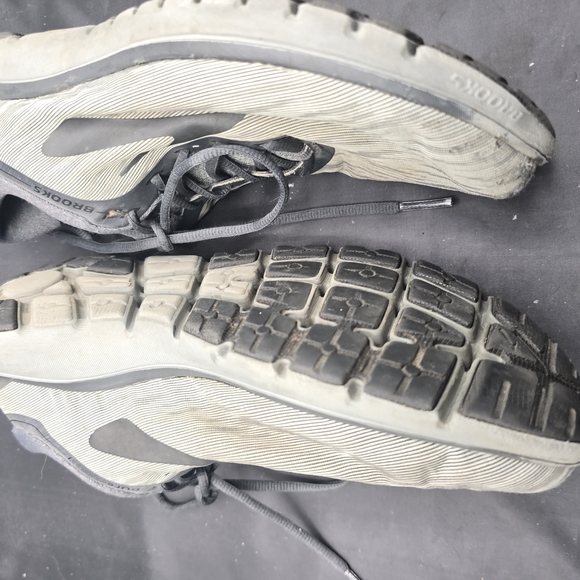 Brooks Running Shoes‎ in Gray and Black and Used main image 8